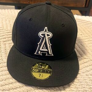 New era Los Angeles black basic fitted hat